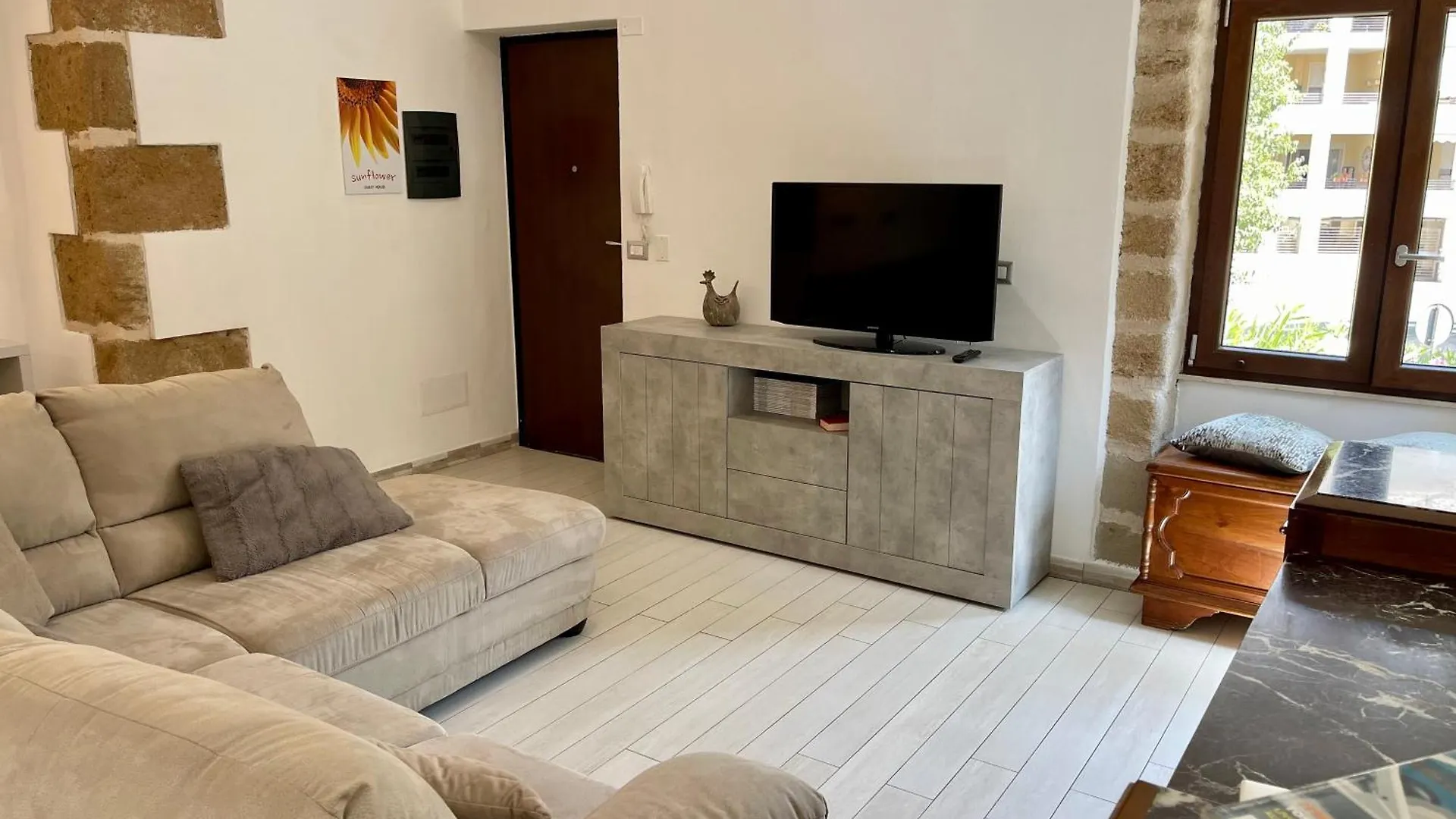 Bigsun Guest House 阿尔盖罗